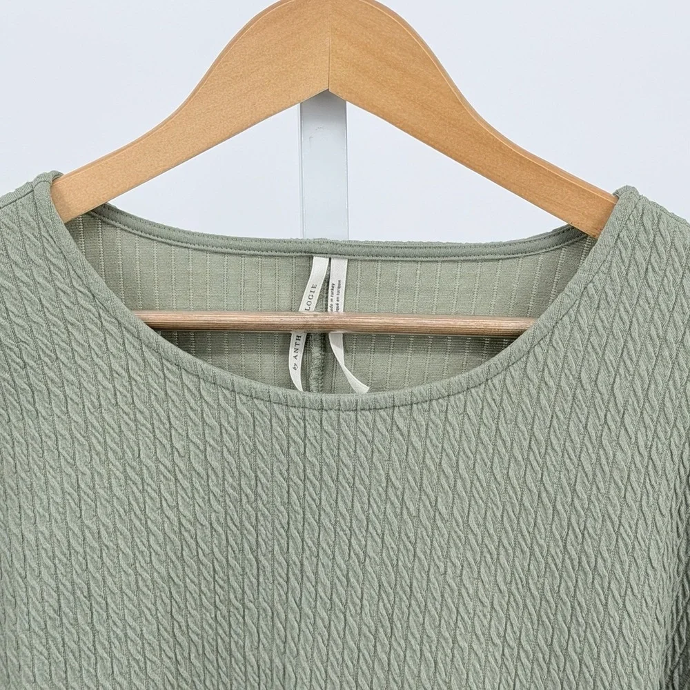 Anthropologie Women's Green Arya‎ Textured Puff Sleeve Top Blouse Size Small